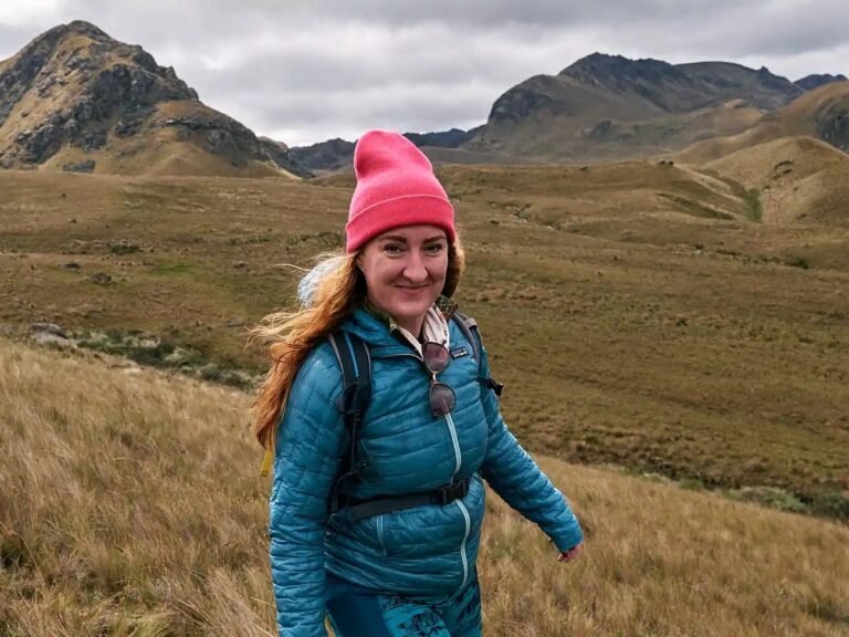 The Swipe Struggle Abroad: My Love-Hate Relationship with Dating Apps While Living in Ecuador
