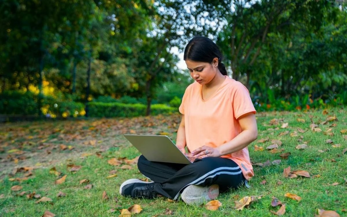 The Rise of India’s New-Collar Workforce: Why the Gig Economy Is More Than Just a Side Hustle