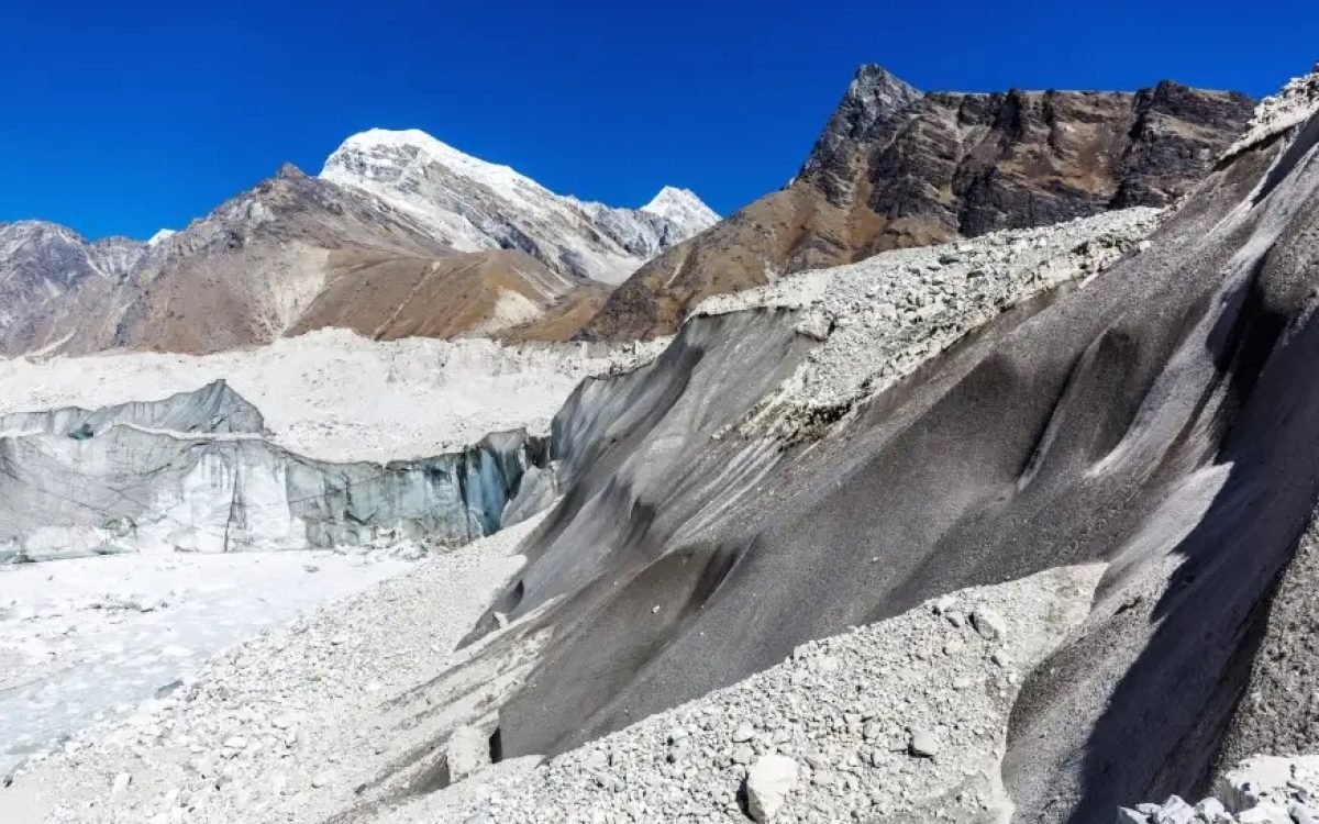 Breaking the Ice Ceiling: How ‘Women on Ice’ is Shaping the Future of Cryosphere Science