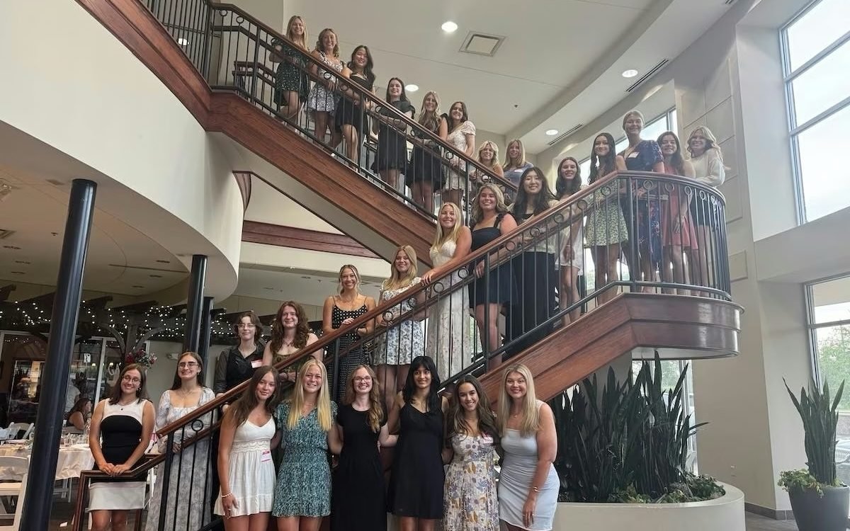 Empowering the Future: Lincoln-Way Business Women Award Scholarships to Young Achievers